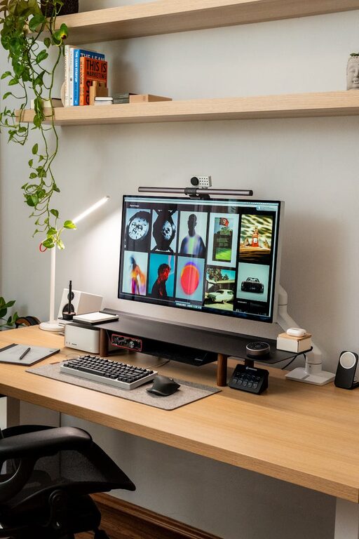 Simple Tips for Creating a Cozy and Inviting Home Workspace